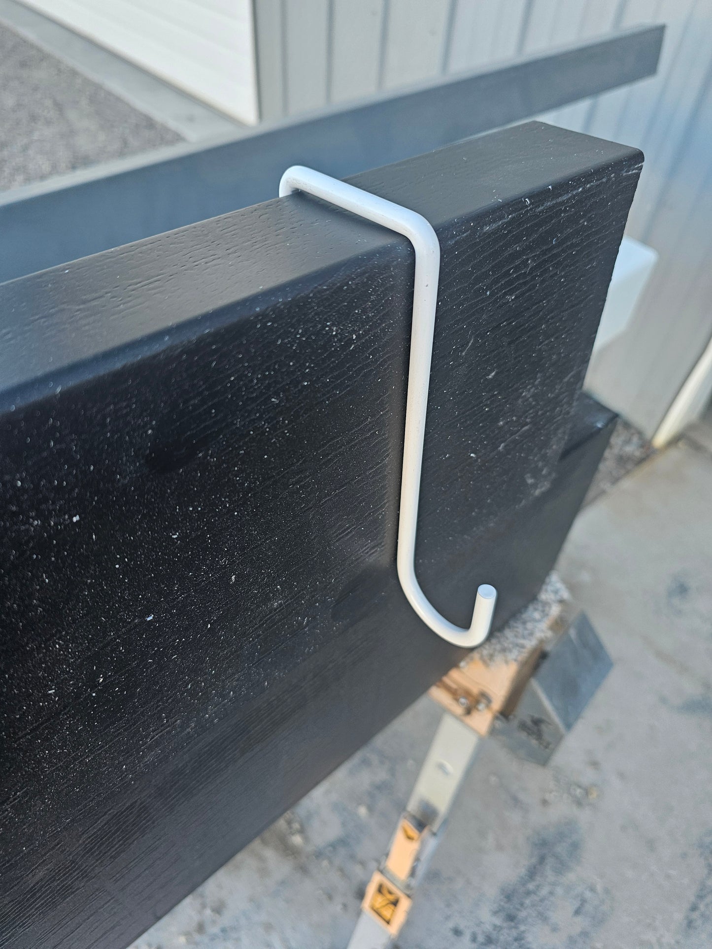 2x6 Lattice Hooks - Single Hook